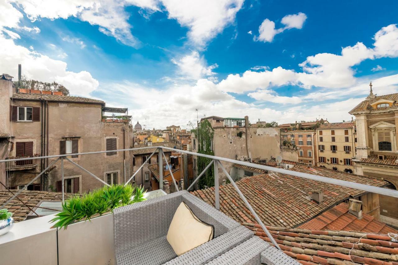 Two Bedrooms Apartment With Solarium With View On San Peter Church And Sant'Angelo Castle Řím Exteriér fotografie