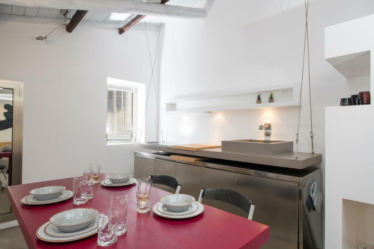 Two Bedrooms Apartment With Solarium With View On San Peter Church And Sant'Angelo Castle Řím Exteriér fotografie