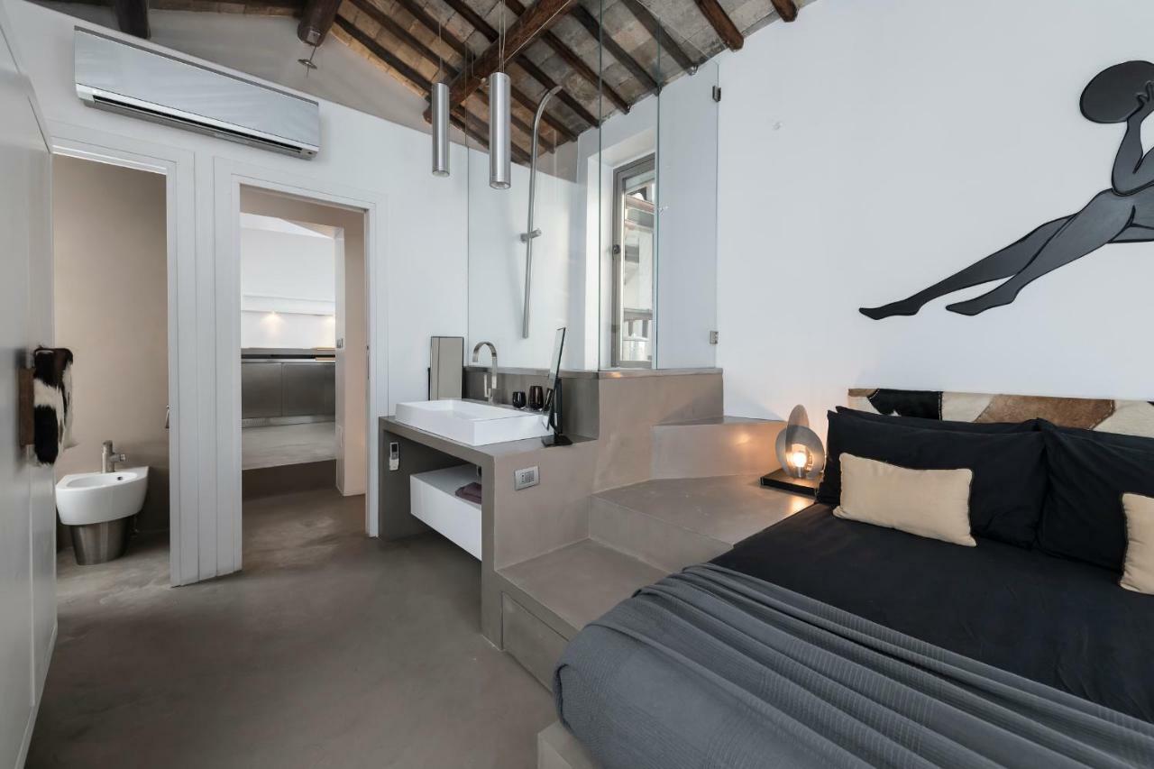 Two Bedrooms Apartment With Solarium With View On San Peter Church And Sant'Angelo Castle Řím Exteriér fotografie