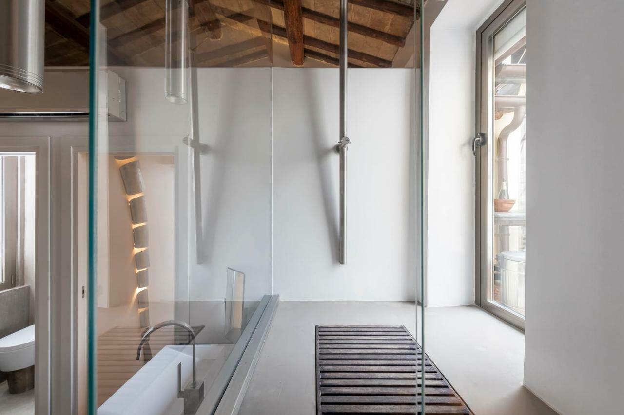Two Bedrooms Apartment With Solarium With View On San Peter Church And Sant'Angelo Castle Řím Exteriér fotografie