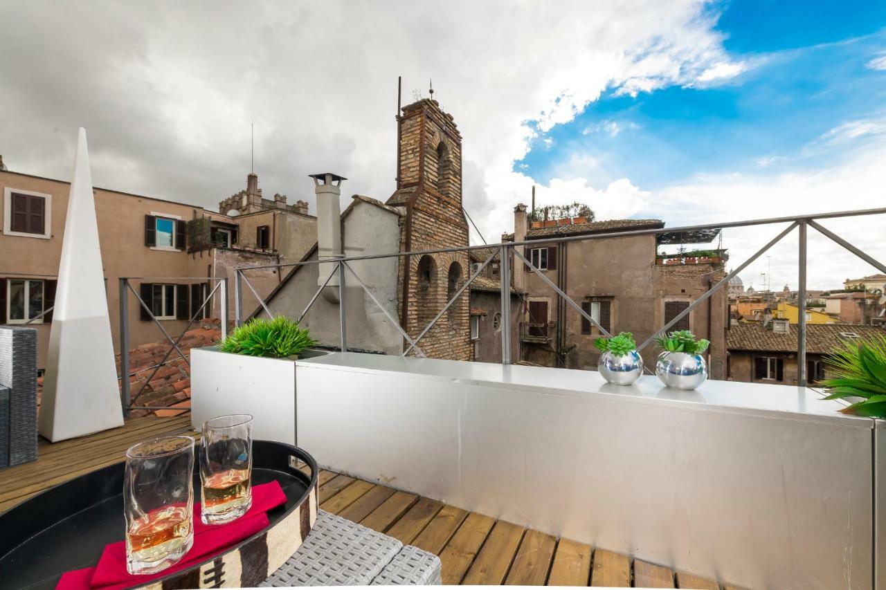 Two Bedrooms Apartment With Solarium With View On San Peter Church And Sant'Angelo Castle Řím Exteriér fotografie